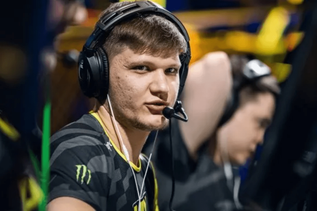 CSGO Pro S1mple Makes A $33,000 Donation To The Ukranian Army